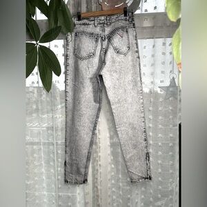 Guess 90’s vintagee black grey stone washed size 31 jeans no stretch!